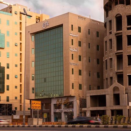 مبيت التحلية للشقق المخدومة تشغيل و إدارة الماسية الأولى Dżedda Zewnętrze zdjęcie